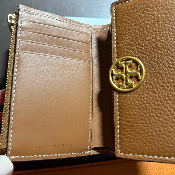 NWT Tory Burch Brown Leather Wallet - Picture 4 of 10